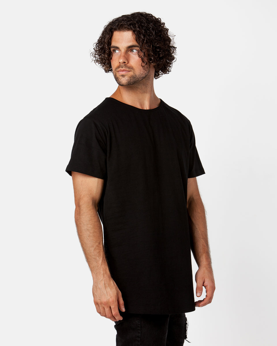Classic Black Tshirt – ONEBYONE Clothing Co.